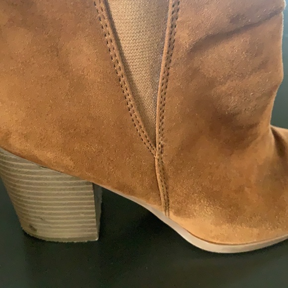 Express Suede Booties - Picture 6 of 7